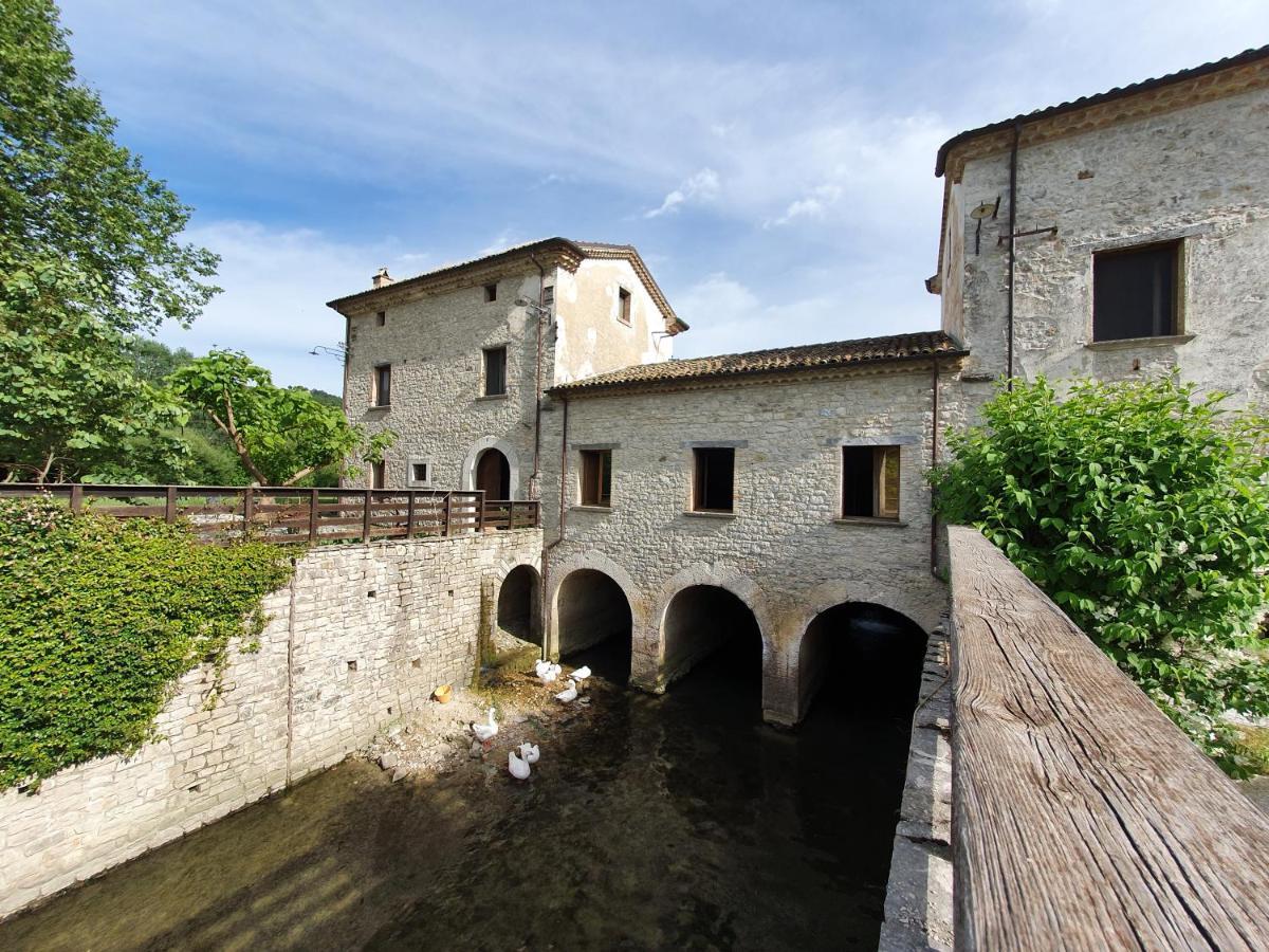 Albergo Diffuso La Piana Dei Mulini Colle d'Anchise Buitenkant foto