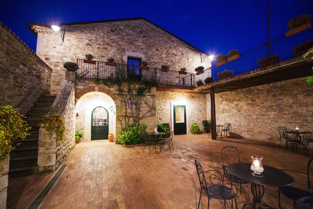 Albergo Diffuso La Piana Dei Mulini Colle d'Anchise Buitenkant foto