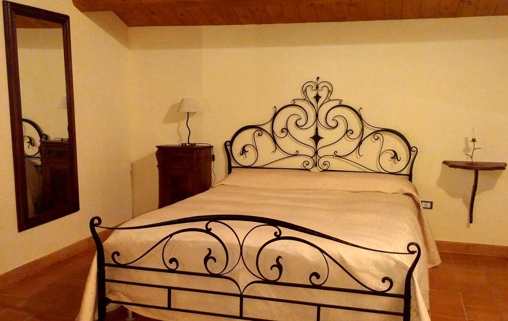 Albergo Diffuso La Piana Dei Mulini Colle d'Anchise Buitenkant foto